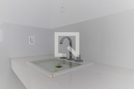 Apartamento à venda com 260m², 3 quartos e 3 vagas Apartamento à venda com 260m², 3 quartos e 3 vagasBanheiro da Suíte 1