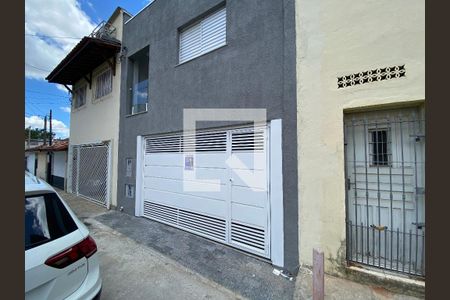 Casa à venda com 101m², 3 quartos e 1 vaga Casa à venda com 101m², 3 quartos e 1 vagaFachada com plaquinha