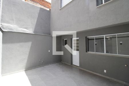 Casa à venda com 101m², 3 quartos e 1 vagaÁrea de Serviço