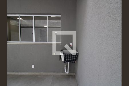 Casa à venda com 101m², 3 quartos e 1 vagaÁrea de Serviço