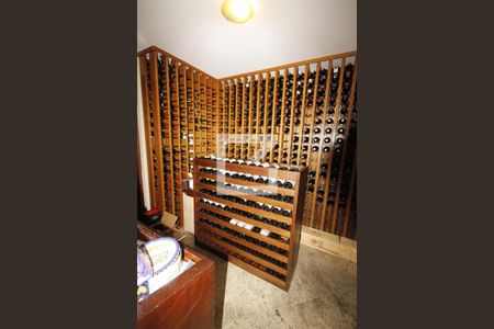 Casa à venda com 900m², 4 quartos e 8 vagasadega