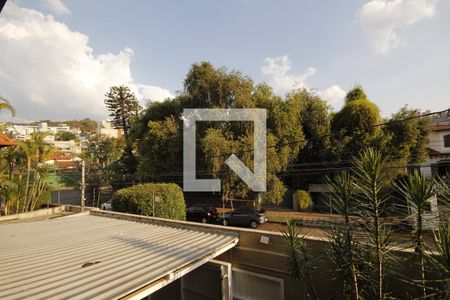 Casa à venda com 900m², 4 quartos e 8 vagasvista