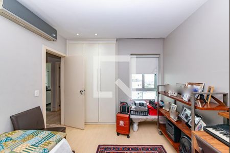 Apartamento à venda com 176m², 3 quartos e 3 vagas Apartamento à venda com 176m², 3 quartos e 3 vagasQuarto 3