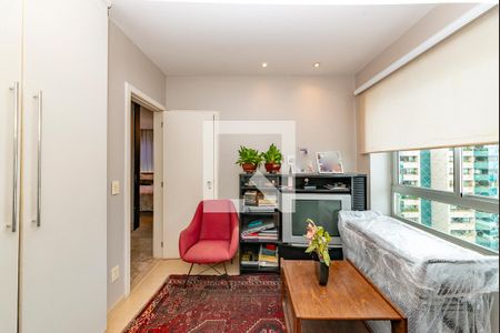 Apartamento à venda com 176m², 3 quartos e 3 vagas Apartamento à venda com 176m², 3 quartos e 3 vagasQuarto 2