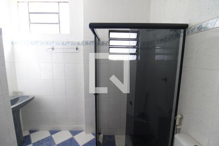 Casa à venda com 220m², 3 quartos e 2 vagasBanheiro 2