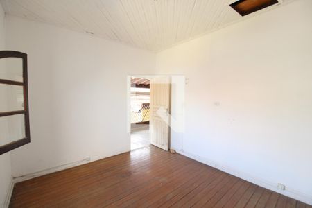 Casa à venda com 220m², 3 quartos e 2 vagasQuarto 3