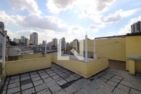 Casa à venda com 220m², 3 quartos e 2 vagasQuintal 2