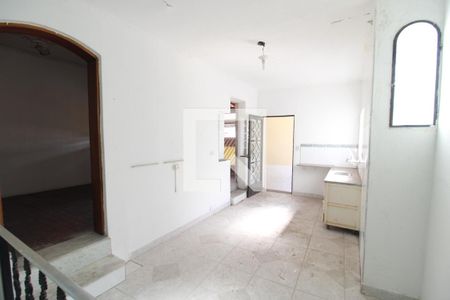 Casa à venda com 220m², 3 quartos e 2 vagasCozinha 1