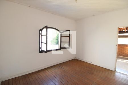 Casa à venda com 220m², 3 quartos e 2 vagasQuarto 3