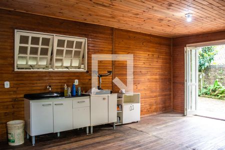 Casa à venda com 80m², 2 quartos e 2 vagas Casa à venda com 80m², 2 quartos e 2 vagasCozinha