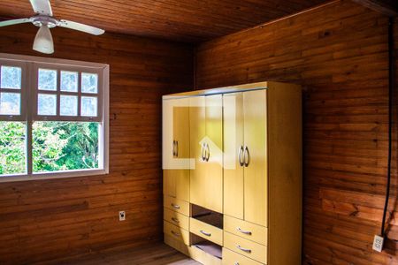 Casa à venda com 80m², 2 quartos e 2 vagas Casa à venda com 80m², 2 quartos e 2 vagasQuarto 2