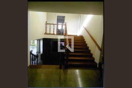 Casa à venda com 544m², 4 quartos e 6 vagas
