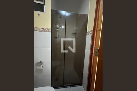 Casa de condomínio à venda com 150m², 3 quartos e 2 vagas Casa de condomínio à venda com 150m², 3 quartos e 2 vagasBanheiro 2
