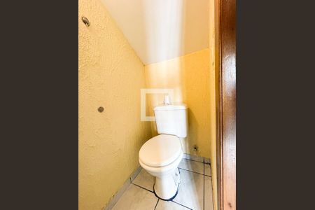 Casa de condomínio à venda com 150m², 3 quartos e 2 vagas Casa de condomínio à venda com 150m², 3 quartos e 2 vagasLavabo