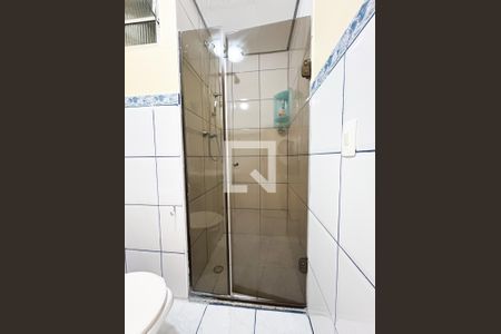 Casa de condomínio à venda com 150m², 3 quartos e 2 vagas Casa de condomínio à venda com 150m², 3 quartos e 2 vagasBanheiro 1