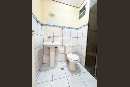 Casa de condomínio à venda com 150m², 3 quartos e 2 vagas Casa de condomínio à venda com 150m², 3 quartos e 2 vagasBanheiro 1