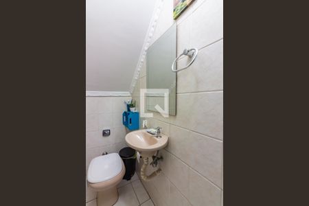 Casa à venda com 150m², 3 quartos e 2 vagas Casa à venda com 150m², 3 quartos e 2 vagasLavabo