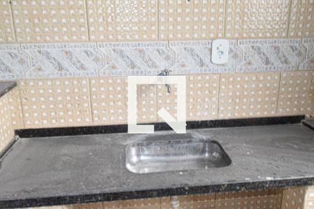 Kitnet/Studio para alugar com 1 quarto, 30m² em Jardim Olavo Bilac, Duque de Caxias