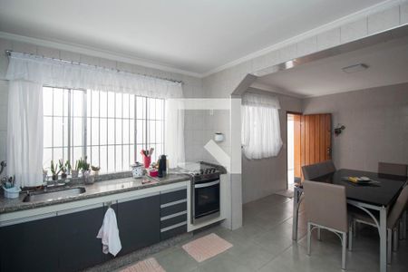 Casa à venda com 160m², 3 quartos e 2 vagas Casa à venda com 160m², 3 quartos e 2 vagasCozinha