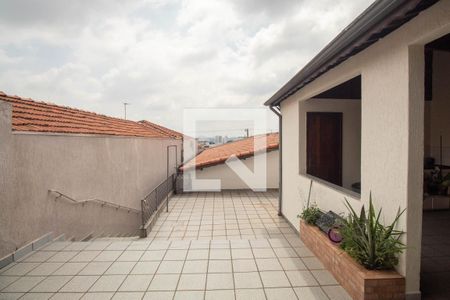 Casa à venda com 160m², 3 quartos e 2 vagas Casa à venda com 160m², 3 quartos e 2 vagasQuintal