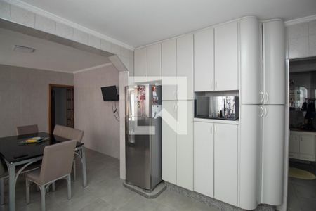 Casa à venda com 160m², 3 quartos e 2 vagas Casa à venda com 160m², 3 quartos e 2 vagasCozinha