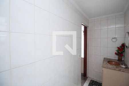 Casa à venda com 160m², 3 quartos e 2 vagas Casa à venda com 160m², 3 quartos e 2 vagasBanheiro 3