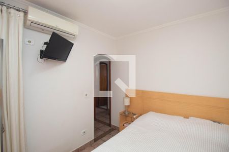 Casa à venda com 160m², 3 quartos e 2 vagas Casa à venda com 160m², 3 quartos e 2 vagasSuíte 1