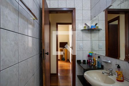 Apartamento à venda com 120m², 3 quartos e 1 vaga Apartamento à venda com 120m², 3 quartos e 1 vagaBanheiro