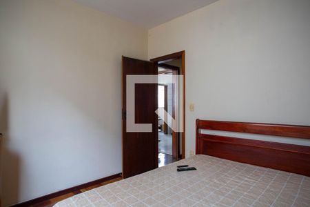 Apartamento à venda com 120m², 3 quartos e 1 vaga Apartamento à venda com 120m², 3 quartos e 1 vagaQuarto 1