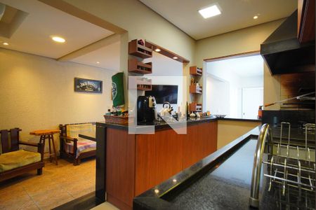 Casa para alugar com 309m², 4 quartos e 4 vagasCozinha