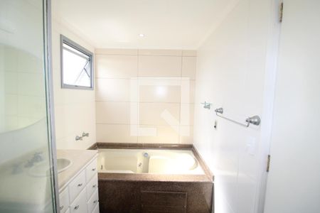 Apartamento à venda com 127m², 3 quartos e 3 vagasBanheiro 2