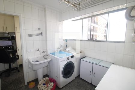 Apartamento à venda com 127m², 3 quartos e 3 vagasÁrea de Serviço