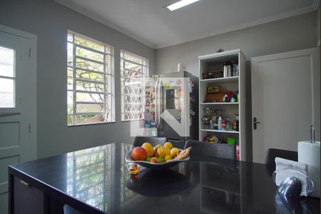 Casa à venda com 260m², 3 quartos e 2 vagasCozinha