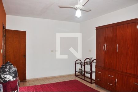 Casa à venda com 130m², 3 quartos e 2 vagas Casa à venda com 130m², 3 quartos e 2 vagasDetalhe - Quarto 01