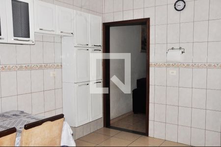 Casa à venda com 130m², 3 quartos e 2 vagas Casa à venda com 130m², 3 quartos e 2 vagasDetalhe - Cozinha
