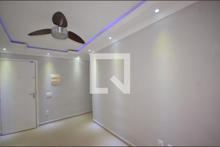 Sala de apartamento para alugar com 2 quartos, 47m² em Campo Grande, Rio de Janeiro