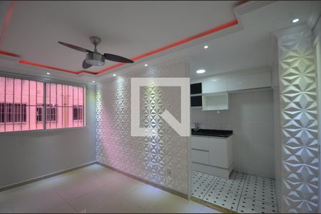 Sala de apartamento para alugar com 2 quartos, 47m² em Campo Grande, Rio de Janeiro