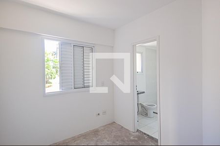 Apartamento à venda com 132m², 3 quartos e 2 vagasQuarto 2 - Suíte