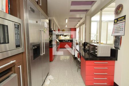 Casa à venda com 1100m², 4 quartos e 5 vagasCozinha