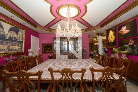 Casa à venda com 1100m², 4 quartos e 5 vagasSala de Jantar