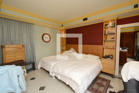 Casa à venda com 1100m², 4 quartos e 5 vagasSuíte master