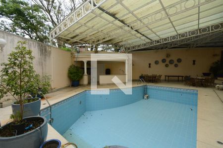 Casa à venda com 1100m², 4 quartos e 5 vagasPiscina