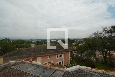 Casa à venda com 1100m², 4 quartos e 5 vagasTerraço panorâmico e sala de games