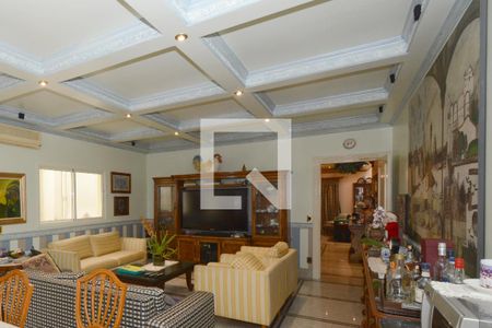 Casa à venda com 1100m², 4 quartos e 5 vagasSala de TV