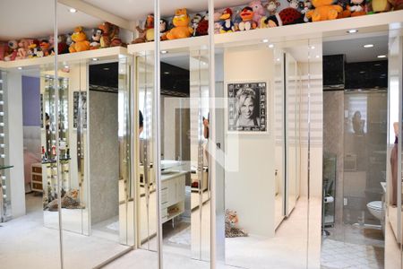 Apartamento à venda com 153m², 3 quartos e 3 vagas Apartamento à venda com 153m², 3 quartos e 3 vagasQuarto 2
