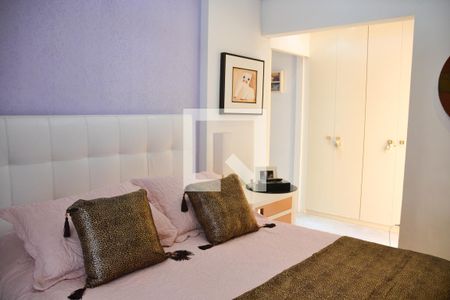 Apartamento à venda com 153m², 3 quartos e 3 vagas Apartamento à venda com 153m², 3 quartos e 3 vagasQuarto 1