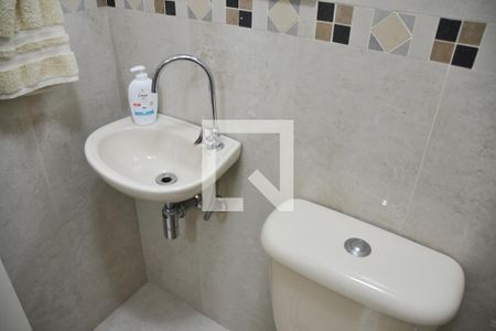 Apartamento à venda com 153m², 3 quartos e 3 vagas Apartamento à venda com 153m², 3 quartos e 3 vagasBanheiro 3
