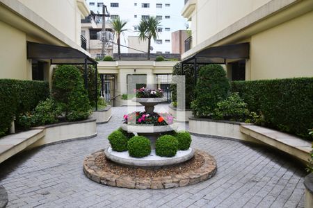Apartamento à venda com 153m², 3 quartos e 3 vagas Apartamento à venda com 153m², 3 quartos e 3 vagasFachada