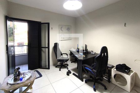 Apartamento à venda com 211m², 3 quartos e 2 vagas Apartamento à venda com 211m², 3 quartos e 2 vagasQuarto 3