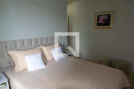 Apartamento à venda com 114m², 3 quartos e 3 vagasQuarto 2